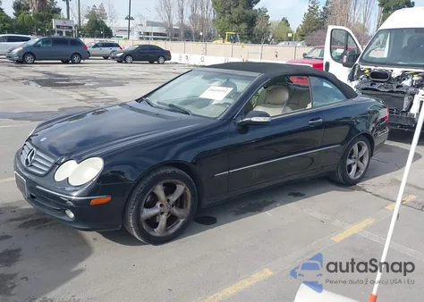 2005 Mercedes-Benz Clk 320 z USA, uszkodzony, nr VIN WDBTK65J25F160833